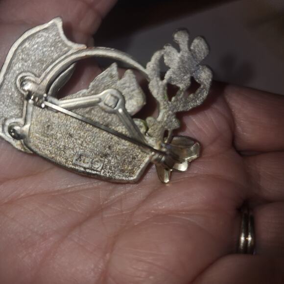 VINTAGE KENNETH COLE RHINESTONE ENAMELED CAT BROOCH PIN - Picture 3 of 4